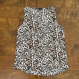 Gibson animal print sleeveless v-neck blouse size small